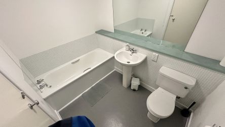 SOUTHWARD - Aberdovey Hillside Village - bathroom