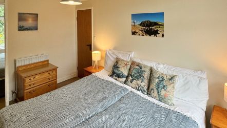 SOUTHWARD - Aberdovey Hillside Village - bedroom 2 twin divan that can be superking