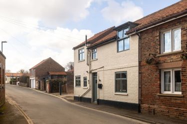 Oyster Cottage street view