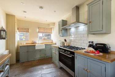 Oyster cottage has a dishwasher, plus washing machine & tumble dryer in a utility room area