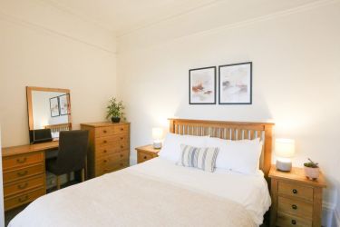 Dale House ground floor bedroom 1