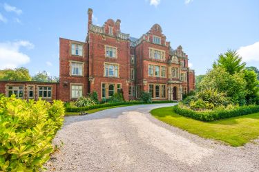 Rossington Hall