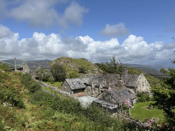 The Farmhouse at Llwyngloddaeth