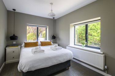 Horne's Place Oast & Barn