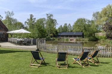 Horne's Place Oast & Barn