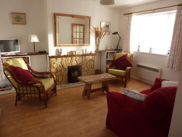 Lounge. 3 chairs + settee