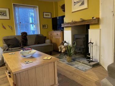 Cosy  lounge with woodturner - dog optional!