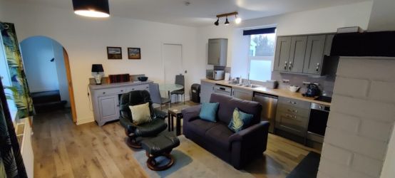 Kitchen / Lounge / Diner