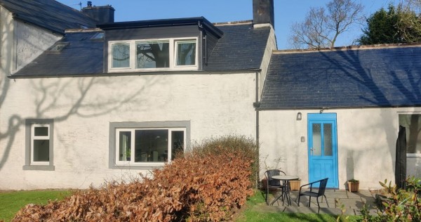 Cowar Bothy