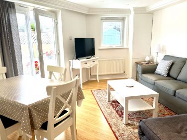 Marina Waves Holiday Apartment