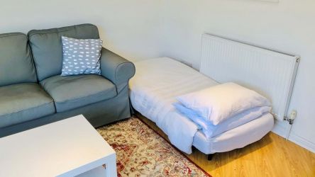 Lounge chair converts to single bed