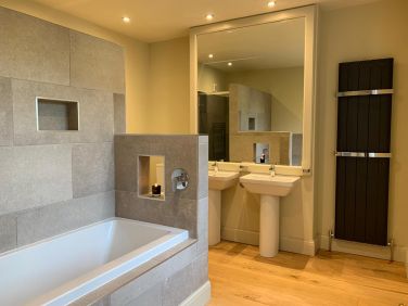 The Horseshoe Cottage