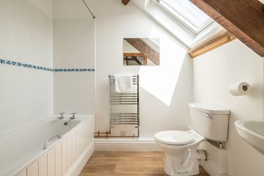 Master bedroom ensuite