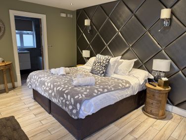 Thyme_Double Room with Ensuite