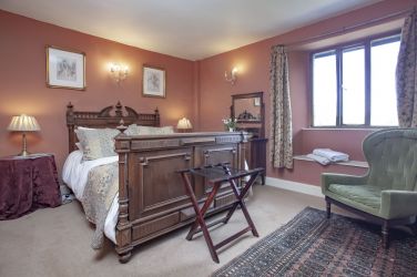 Farmhouse, Upstairs - Bedroom Four (double)