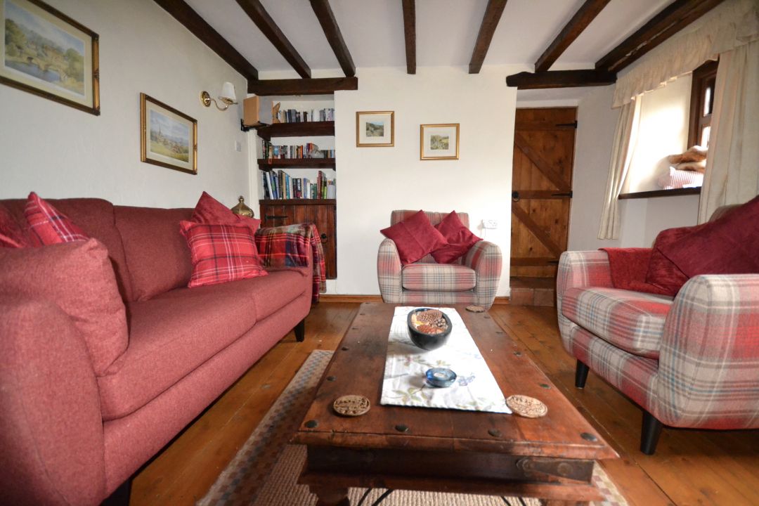 Hog Cottage Dog Friendly Retreat In The Peak District Sleeps 4