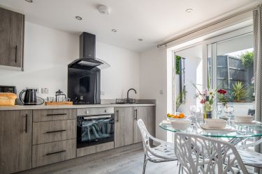 Minaun Apartment
