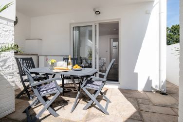 Minaun Apartment