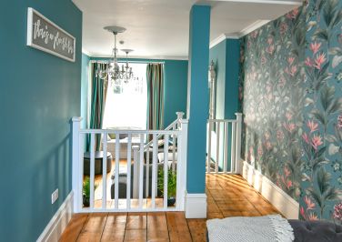 Upper floor of split-level living room