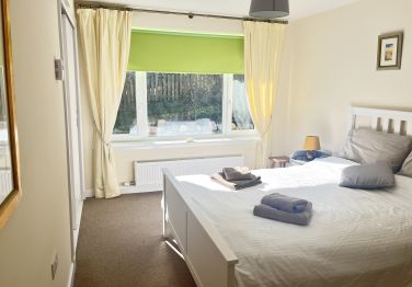 En suite with king size bed