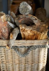 Starter kit of Logs provided from October to March