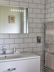 Elegance in The En Suite Bathroom