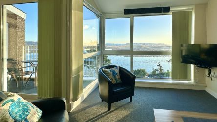 Curlew - Aberdovey Hillside Village - View from Lounge to South