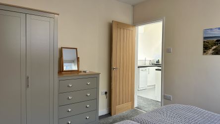 Curlew - Aberdovey Hillside Village - View of Bedroom 2