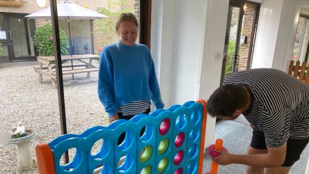 Aberdovey Hillside Village - "Reception Courtyard" - Giant Connect 4