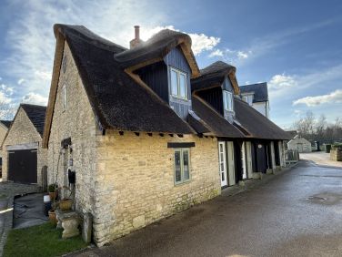 Farm House Barn with private EV charging