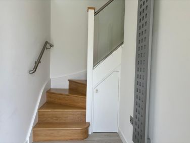Modern oak staircase to first floor
