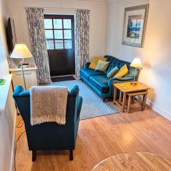 Finnich Cottages Sycamore Cottage