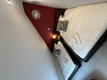 Triple room in the greenhouse