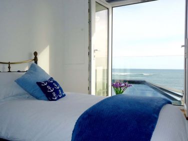 Anchor Cottage by the Sea