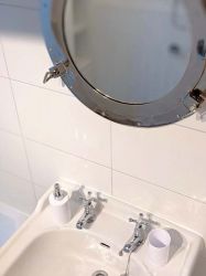 Pele View Cottage by the Sea