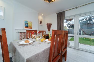Gaia Cottages