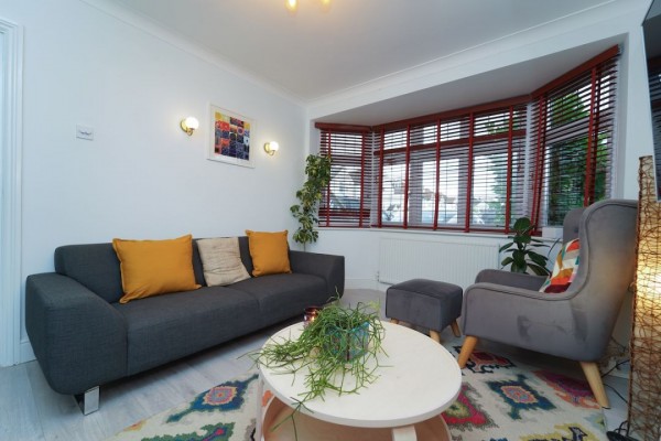 Gaia Cottages