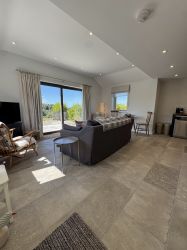 Leet Bach living space