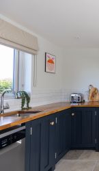 Leet Bach kitchenette