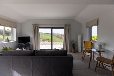 Leet Bach Living Space