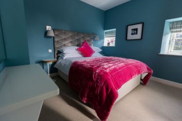 Leet Cottage Bedroom