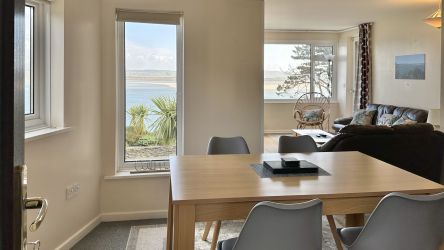 2 Bedroom Cottage to Rent, Aberdovey, Gwynedd