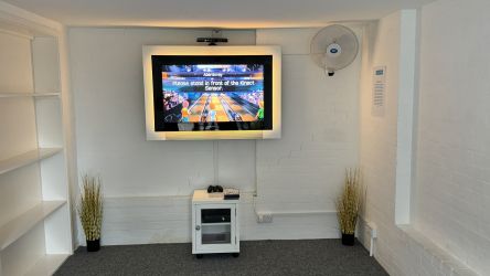 Otter - Aberdovey Hillside Village "Reception Courtyard" Interactive Zone - Xbox Kinect