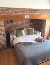 Plum Pudding Barn