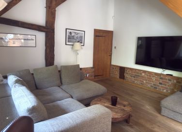 Plum Pudding Barn