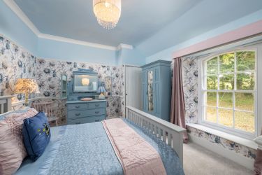 The Oak Room (en-suite)