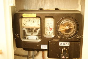 Electric by &pound;1 coin meter