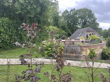 Willow Barn