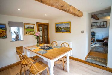 March Hare Cottage in Bretforton Dining Room