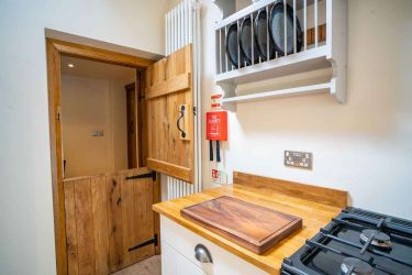 March Hare Cottage in Bretforton through to downstairs bathroom